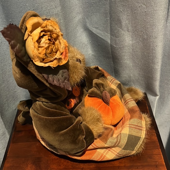 Bearington Bears "Autumn Harvester" 15” Plush Bear Retired! Halloween Fall Decor - Picture 10 of 13